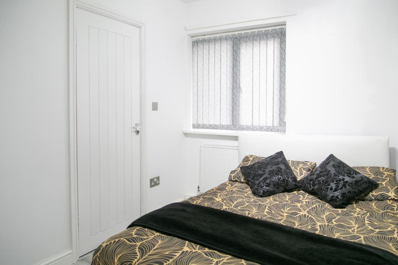 Hills View Apartments Manchester Exterior foto