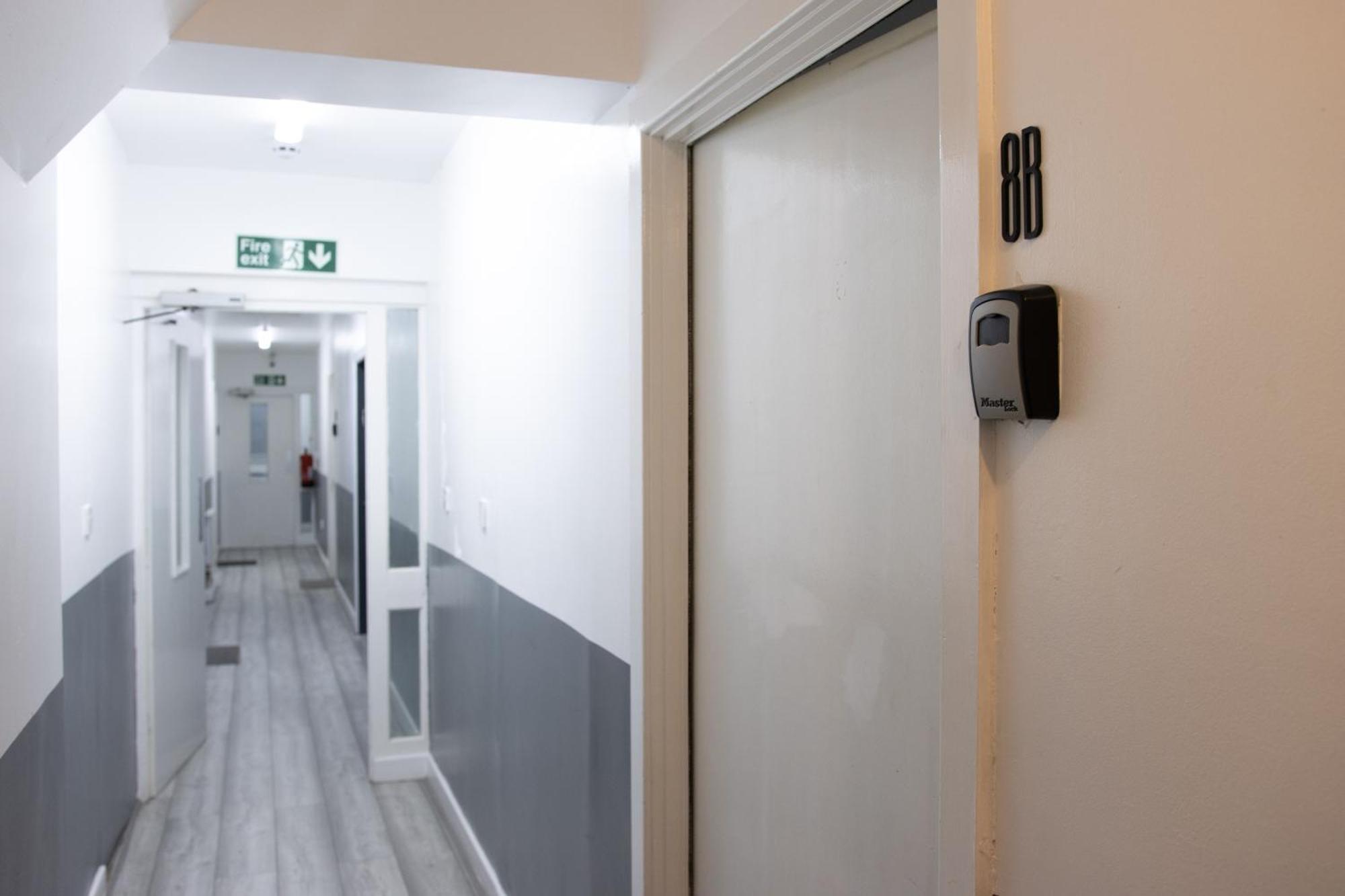Hills View Apartments Manchester Exterior foto